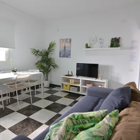 Aloha***burrero Cerca Del Aeropuerto Apartament